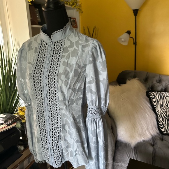 Fashion Nova baby blue lace blouse - Picture 14 of 16